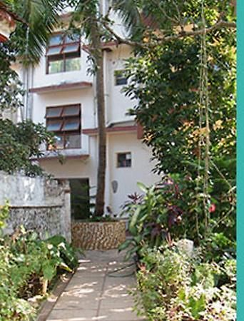 The Indian Kitchen Hotel Calangute Exterior photo